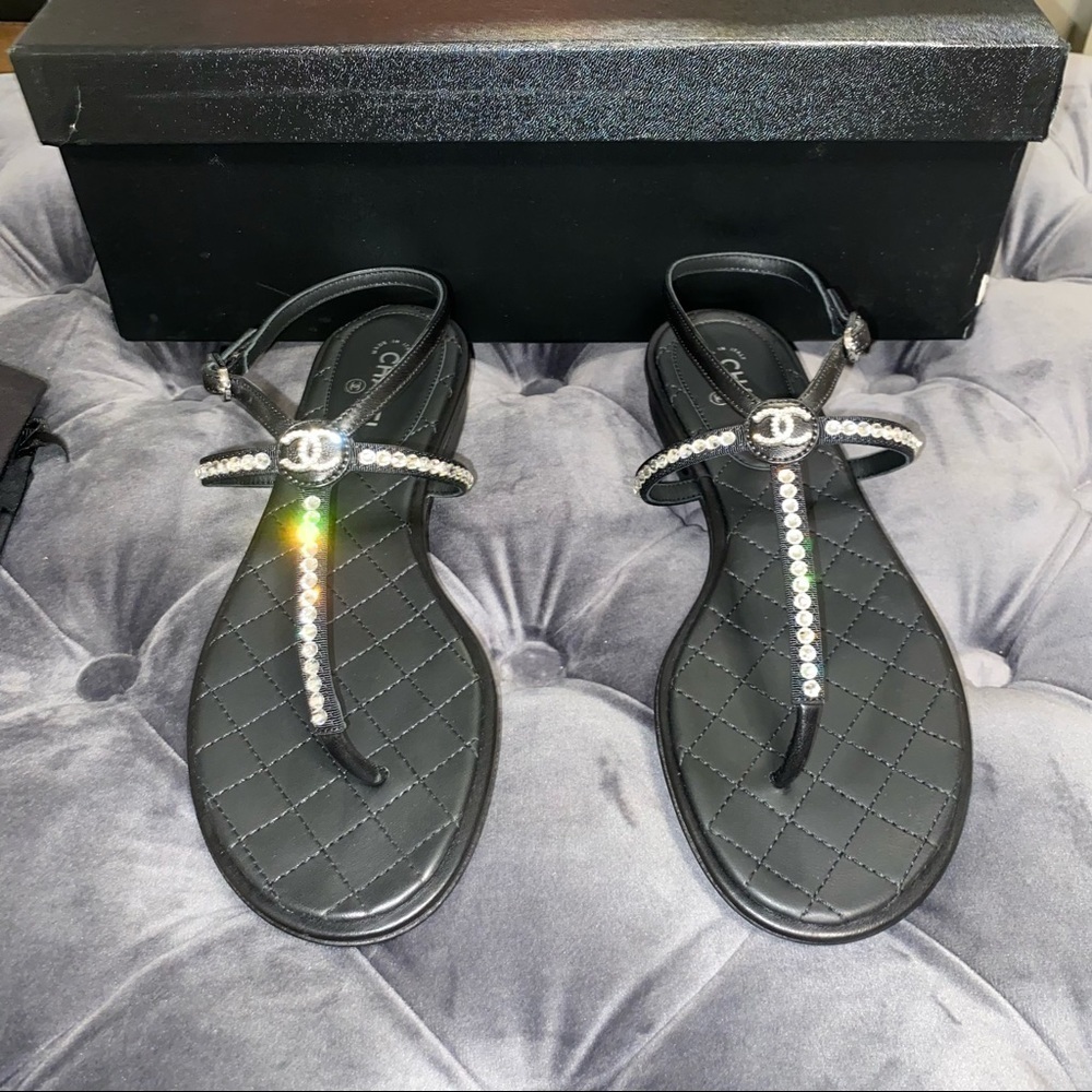 New Size 35.5 Chanel Black Thong Sandals Rhinestones